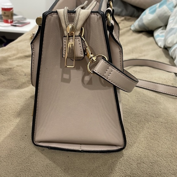 Also Nude Small Crossbody/Handbag - Picture 2 of 10